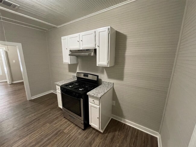 Photo - 7012 FM 1952