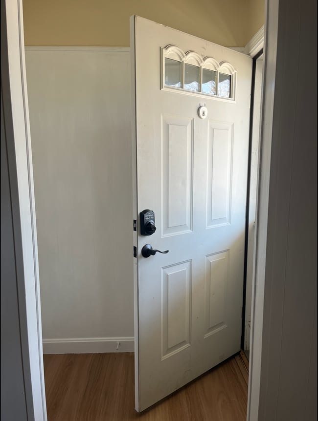 Photo - 46 Phenix Ave Unidad 46