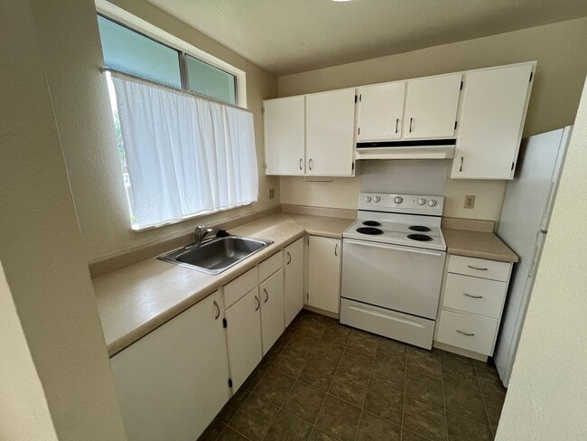 Photo - Mililani Terrace - 1 bedroom, AC, Ground Floor end unit with 1 parking