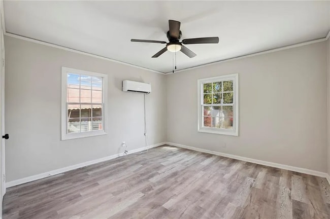 Photo - 2541 Jewel St