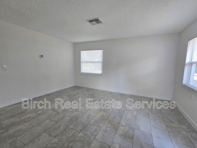 Photo - 5342 Cotee River Dr