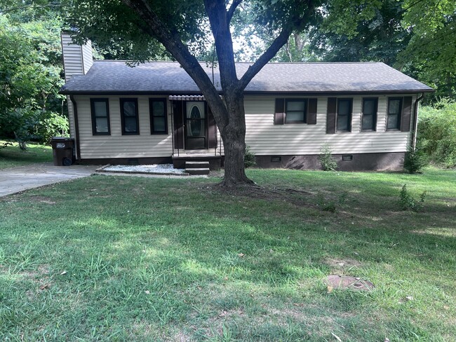 Photo - 1927 Wickham Ave House