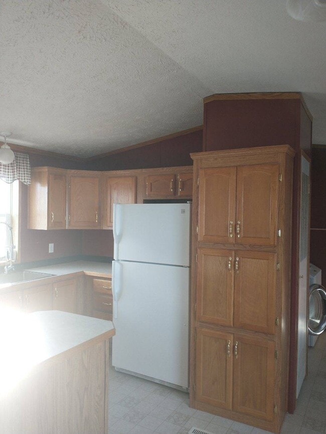 Photo - 5420 S View Rd