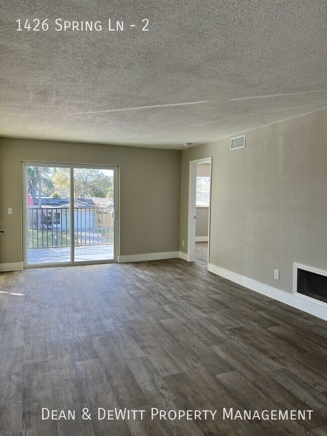 Photo - 1426 Spring Ln Unit 2