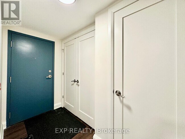 Photo - 33 Maple Grove Rd