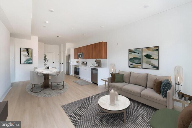 Building Photo - 4200 Lancaster Ave Unit 202 Rental