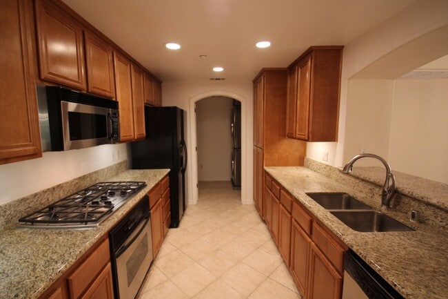 Photo - $1000 MOVE IN SPECIAL! Large, Updated 2 BD, 2 BA Downtown Condo - Parking Included!