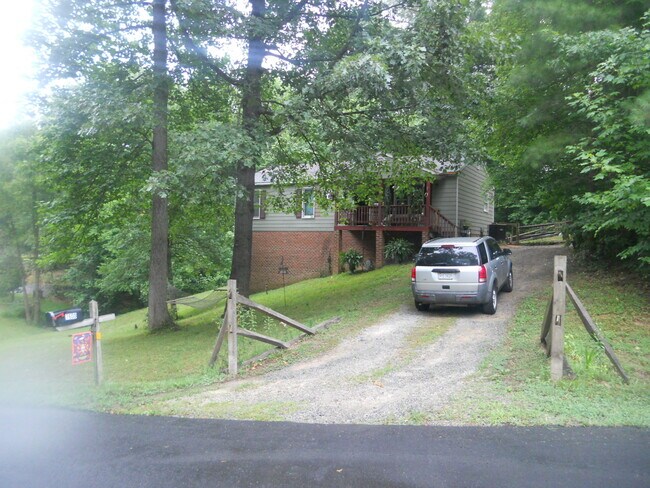 Photo - 7600 Brightridge Rd