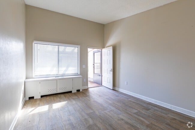 Living Room - Laurel Bay