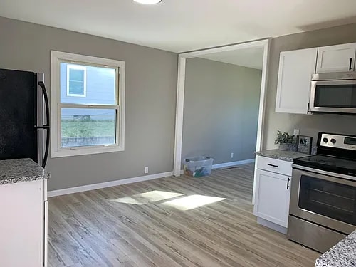 Photo - 7653 S 41st St