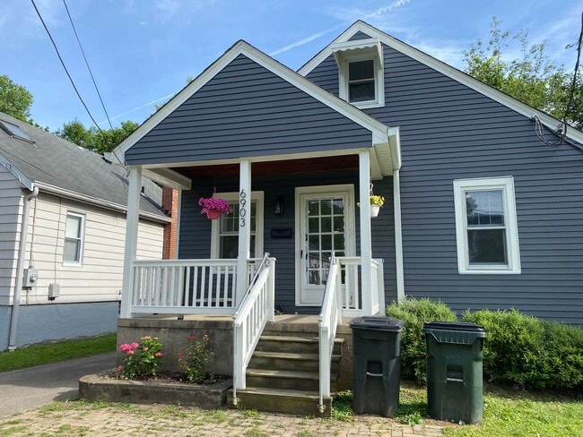 Photo - 6903 Buckingham Pl