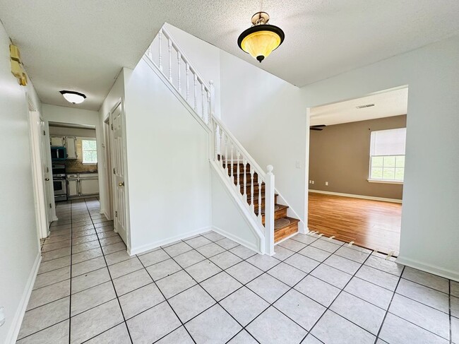 Photo - 1900 Rocksram Dr