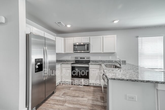 Photo - 109 S Grassland Rd