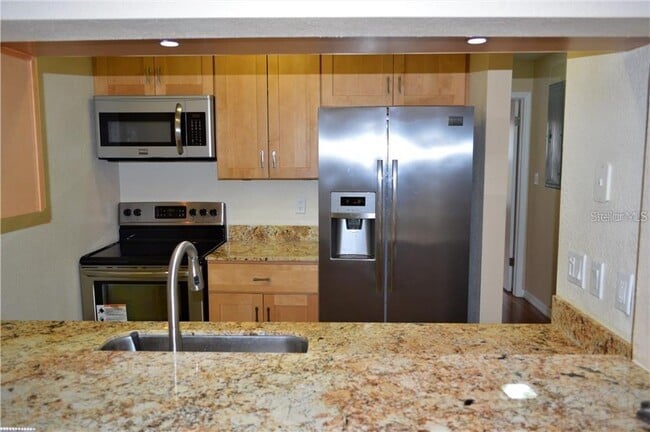 Building Photo - 4028 Crockers Lake Blvd Unit 717 Rental