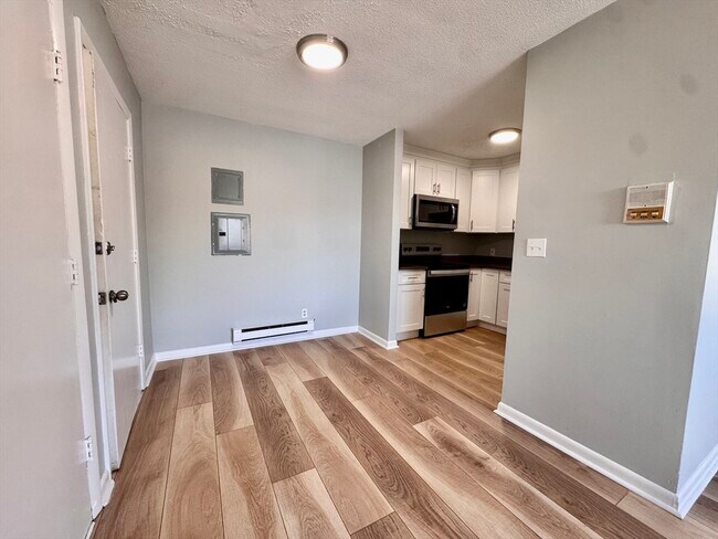 Photo - 837 River St Unit 14