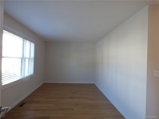 Photo - 60 Washington St