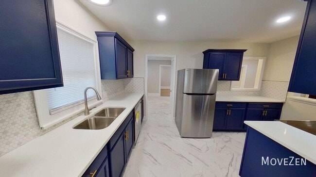 Photo - 7 Ratcale Ln