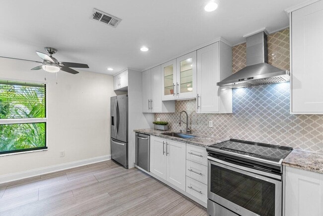 Photo - 9240 Sable Ridge Cir Unit B
