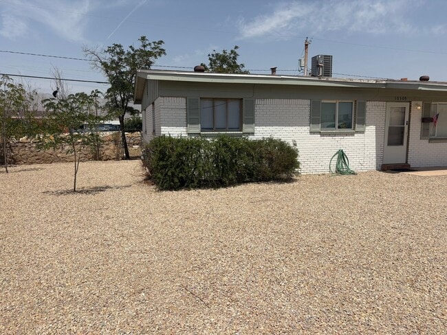 Photo - 10309 Shoshone St