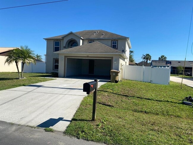 Photo - 217 Chadworth Dr