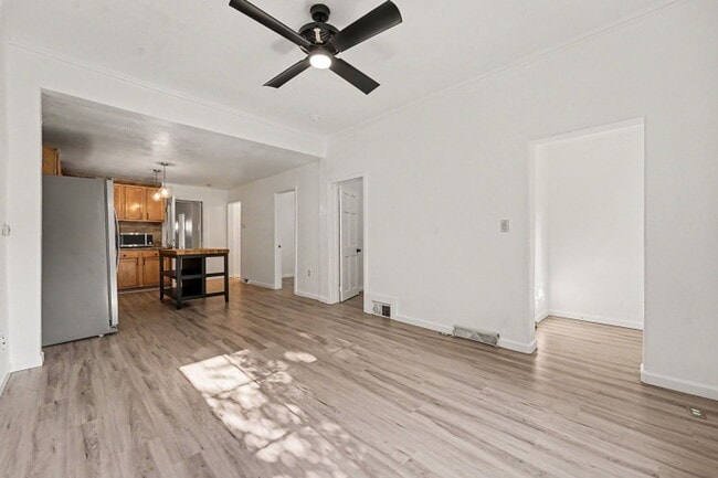 Photo - 3537 Lipan St