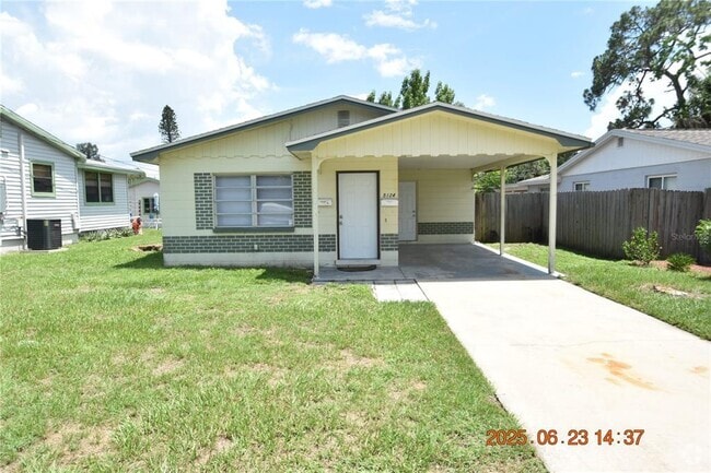 Building Photo - 5124 18th Ave N Rental