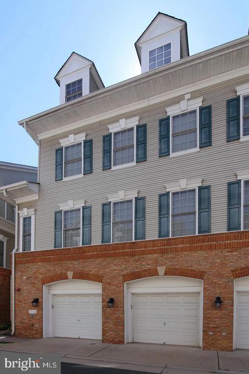 Photo - 7751 Milford Haven Dr Townhome