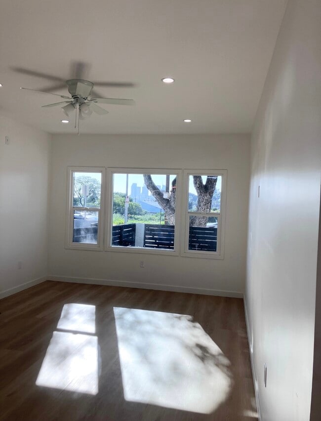 Building Photo - 162 N Ave 23 Unit 162 n ave 23 , Lincoln heights, CA 90031