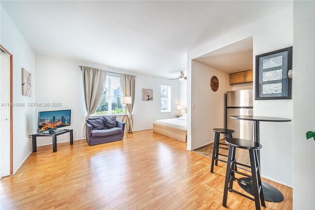 Photo - 1502 Jefferson Ave Unit 105