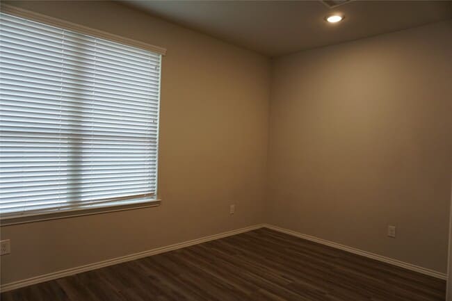 Photo - 10197 Barberry St