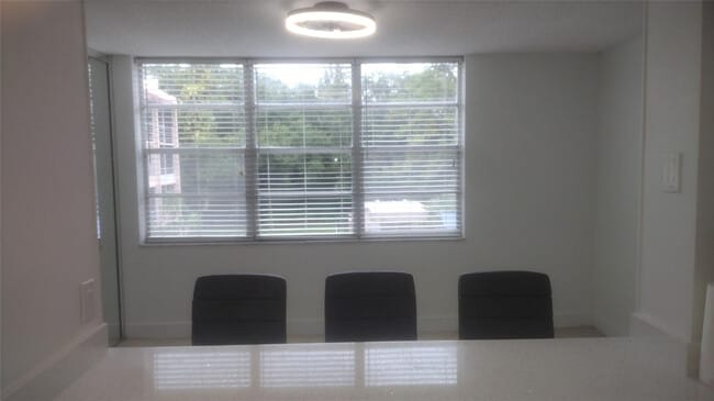 Photo - 9440 Live Oak Pl Unit 307