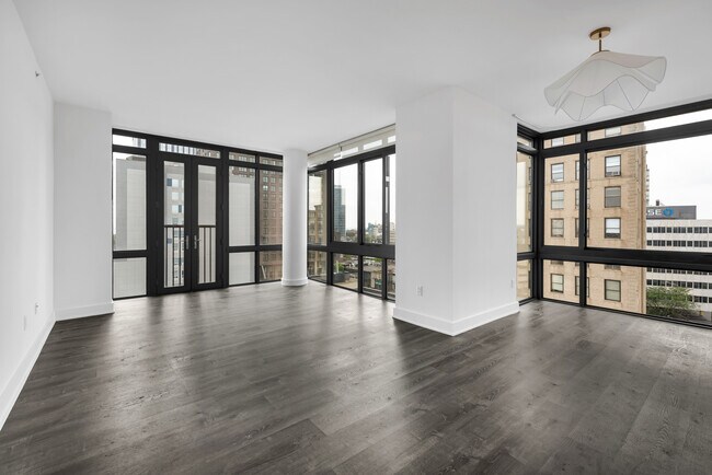 Building Photo - 175 Huguenot St Unit 1106 Rental