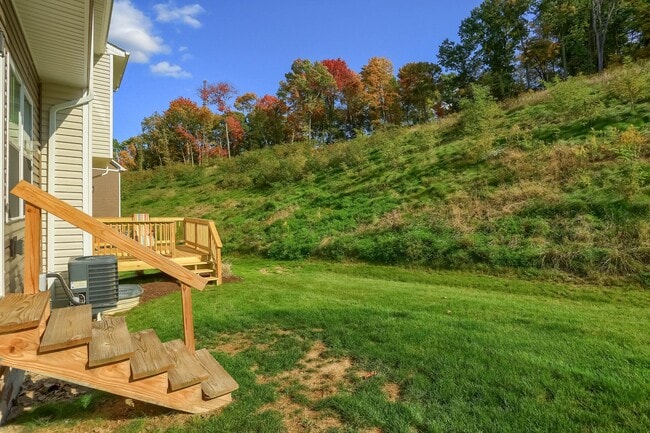Photo - Spacious Townhome For Lease