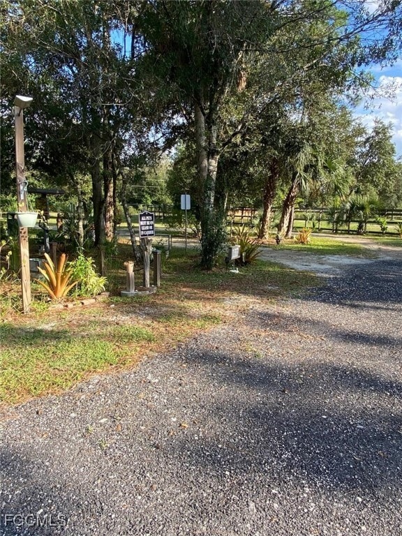 Photo - 430 S Lindero St