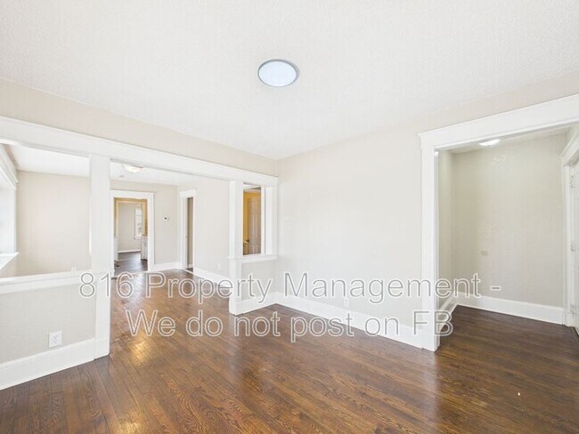 Photo - 5710 Askew Ave
