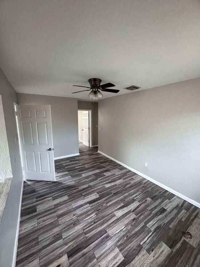 Photo - 3309 Avenue S Casa