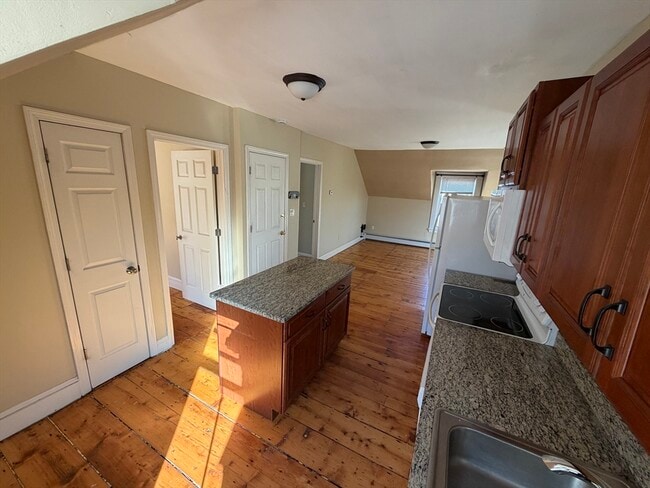 Photo - 91 Nason St Unit 3