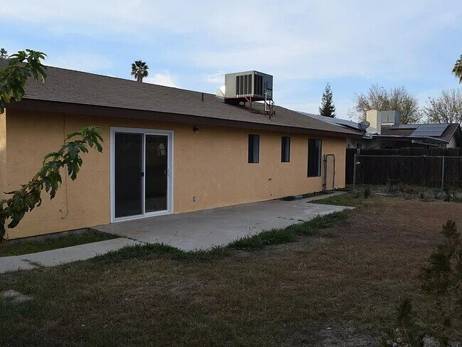 Photo - SWEET HOME.
