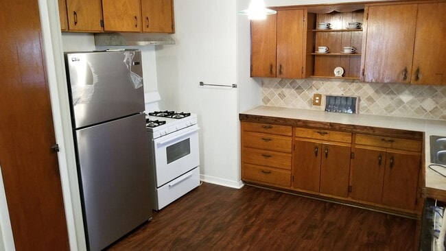 Photo - 514 McArthur Dr