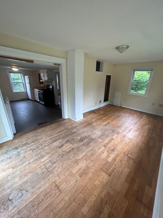 Photo - 79 Chase St Unit 79 1/2 Chase St