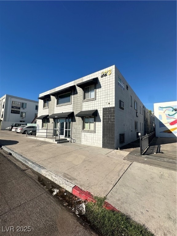 Photo - 223 N 9th St Unit 207