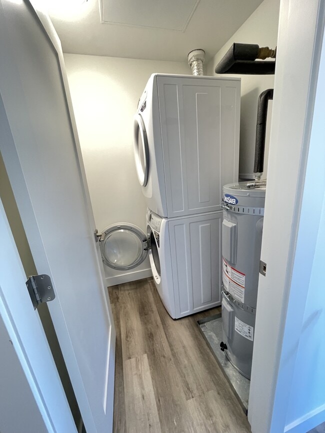 Photo - 660 Beach Rd