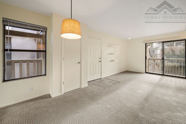 Photo - 1 MO. FREE RENT! UNFURNISHED Bright & Stylish Condo at The Reserve Unit Reserve 621