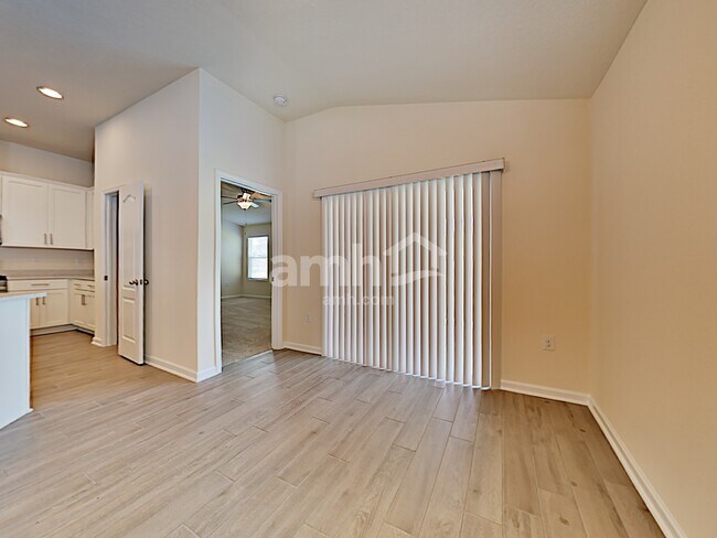 Photo - 6124 Old Dixie Dr