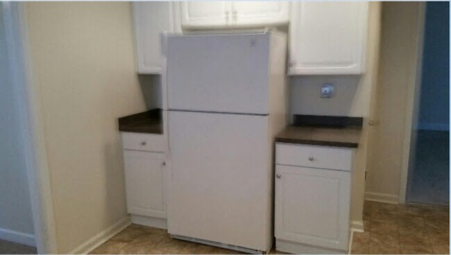 Photo - 427 Bertonley Ave