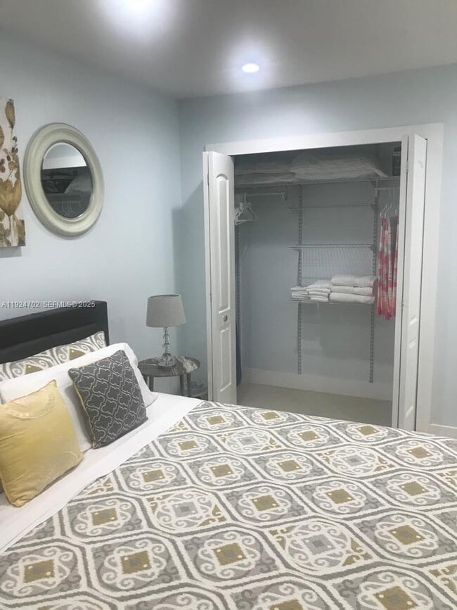 Photo - 7921 Abbott Ave Unit 5