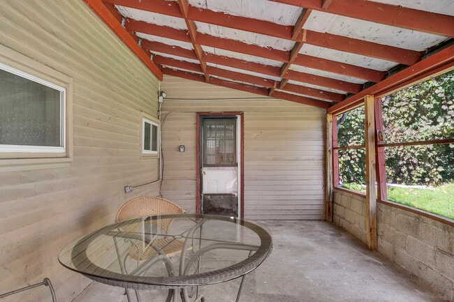 Photo - 808 Steuben St