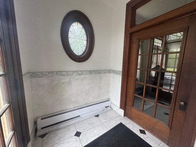 Photo - 1 Parker Ave