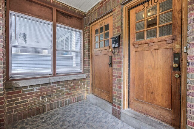 Photo - 3310 Jackson St Unidad 3310