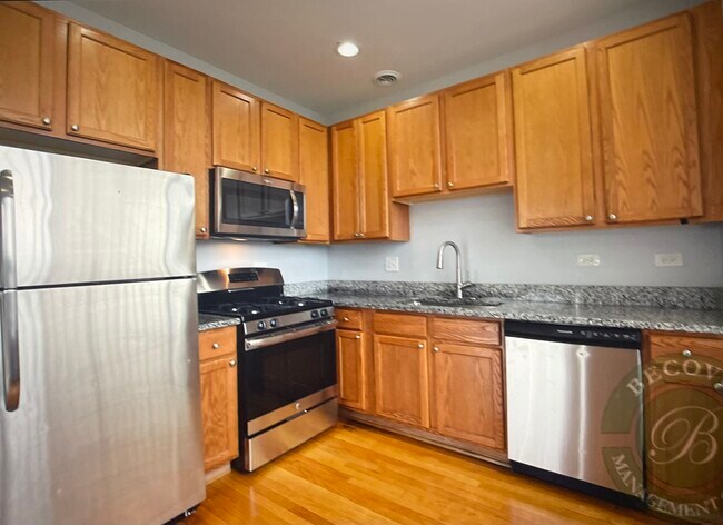 Photo - 2505 W Howard St